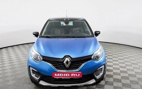 Renault Kaptur I рестайлинг, 2017 год, 2 090 000 рублей, 2 фотография