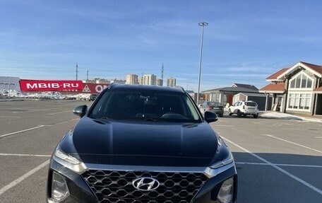 Hyundai Santa Fe IV, 2019 год, 3 000 000 рублей, 2 фотография