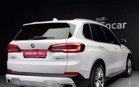 BMW X5, 2021 год, 6 850 000 рублей, 2 фотография