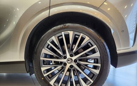 Lexus RX IV рестайлинг, 2023 год, 10 800 000 рублей, 5 фотография