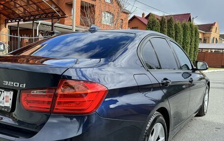 BMW 3 серия, 2014 год, 2 400 000 рублей, 11 фотография
