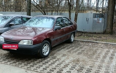 Opel Omega A, 1988 год, 180 000 рублей, 2 фотография