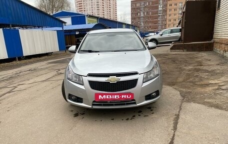 Chevrolet Cruze II, 2012 год, 820 000 рублей, 2 фотография
