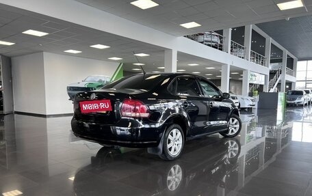 Volkswagen Polo VI (EU Market), 2011 год, 945 000 рублей, 2 фотография
