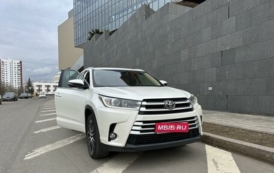 Toyota Highlander III, 2018 год, 4 100 000 рублей, 1 фотография