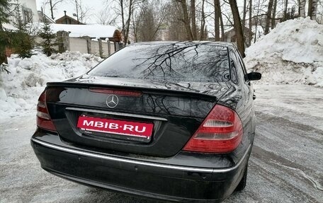 Mercedes-Benz E-Класс, 2005 год, 1 100 000 рублей, 2 фотография