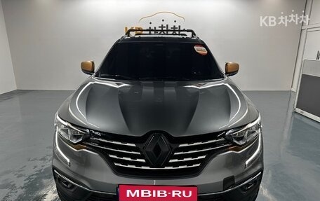 Renault Samsung QM6, 2021 год, 2 300 000 рублей, 2 фотография