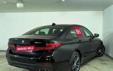 BMW 5 серия, 2021 год, 6 400 000 рублей, 3 фотография