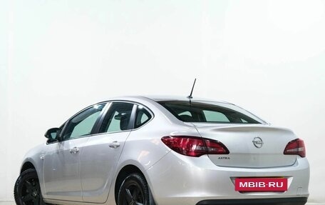 Opel Astra J, 2014 год, 899 000 рублей, 4 фотография