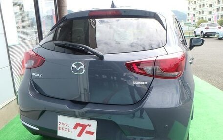 Mazda 2 III, 2021 год, 900 000 рублей, 5 фотография