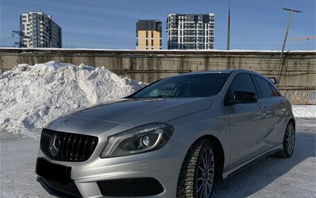 Mercedes-Benz A-Класс, 2015 год, 2 200 000 рублей, 4 фотография