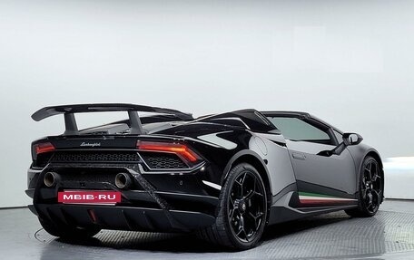 Lamborghini Huracán, 2019 год, 25 700 000 рублей, 3 фотография