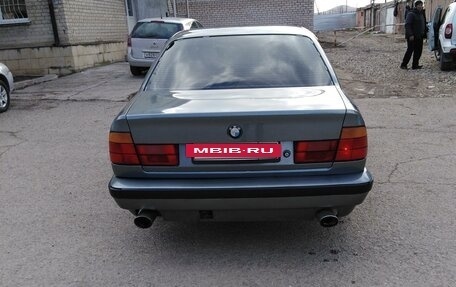 BMW 5 серия, 1989 год, 370 000 рублей, 2 фотография