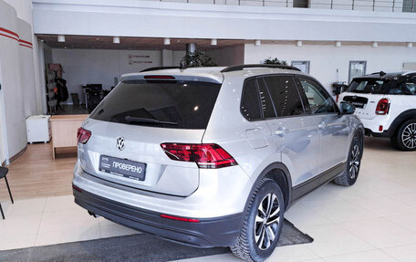 Volkswagen Tiguan II, 2020 год, 2 849 000 рублей, 5 фотография
