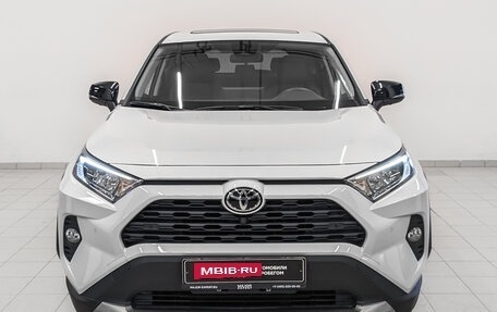 Toyota RAV4, 2022 год, 4 350 000 рублей, 2 фотография