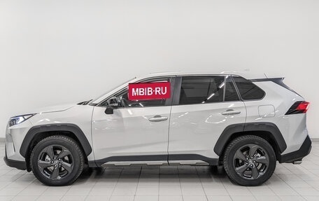 Toyota RAV4, 2022 год, 4 350 000 рублей, 8 фотография