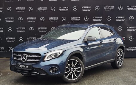 Mercedes-Benz GLA, 2019 год, 3 750 000 рублей, 1 фотография
