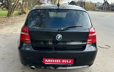 BMW 1 серия, 2008 год, 720 000 рублей, 2 фотография