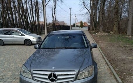 Mercedes-Benz C-Класс, 2008 год, 1 050 000 рублей, 1 фотография