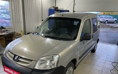 Peugeot Partner II рестайлинг 2, 2011 год, 580 000 рублей, 1 фотография