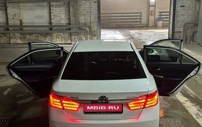 Toyota Camry, 2012 год, 1 780 000 рублей, 1 фотография