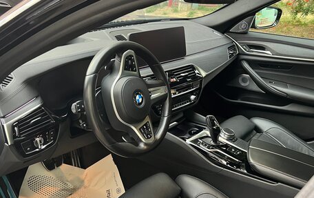 BMW 5 серия, 2020 год, 7 200 000 рублей, 3 фотография