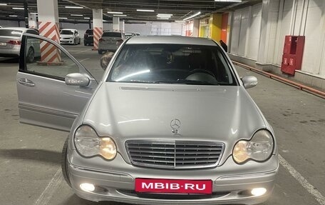 Mercedes-Benz C-Класс, 2003 год, 717 000 рублей, 2 фотография