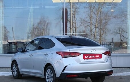 Hyundai Solaris II рестайлинг, 2021 год, 1 900 000 рублей, 5 фотография