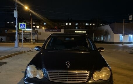 Mercedes-Benz C-Класс, 2000 год, 750 000 рублей, 1 фотография
