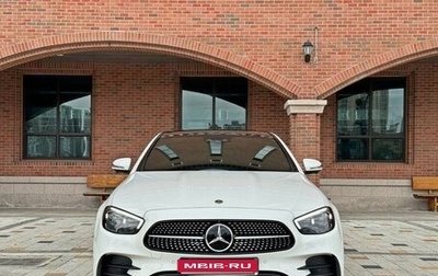 Mercedes-Benz E-Класс, 2021 год, 4 190 000 рублей, 1 фотография
