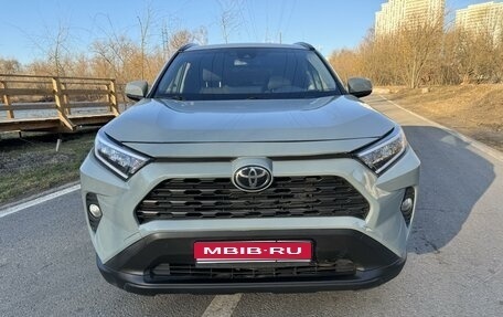 Toyota RAV4, 2019 год, 3 300 000 рублей, 1 фотография