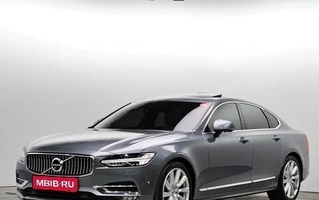Volvo S90 II рестайлинг, 2020 год, 3 790 000 рублей, 1 фотография