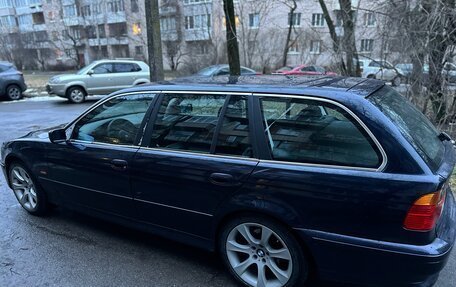 BMW 5 серия, 2003 год, 750 000 рублей, 1 фотография