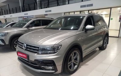 Volkswagen Tiguan II, 2018 год, 3 096 000 рублей, 1 фотография