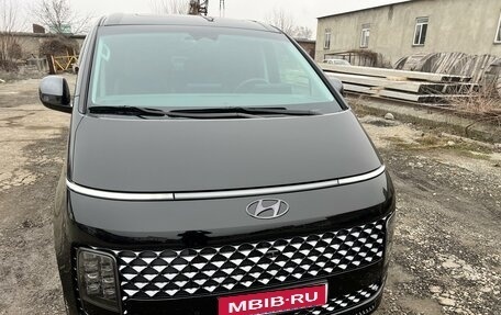 Hyundai Staria, 2021 год, 7 290 000 рублей, 1 фотография