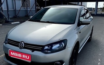 Volkswagen Polo VI (EU Market), 2013 год, 580 000 рублей, 1 фотография