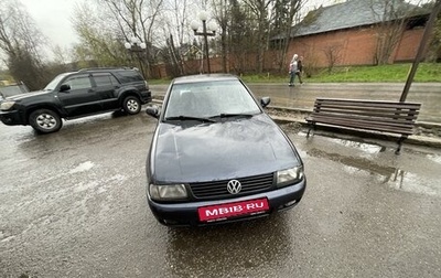 Volkswagen Polo III рестайлинг, 1998 год, 150 000 рублей, 1 фотография