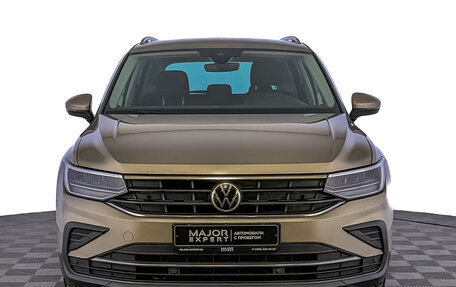 Volkswagen Tiguan II, 2021 год, 2 645 000 рублей, 2 фотография