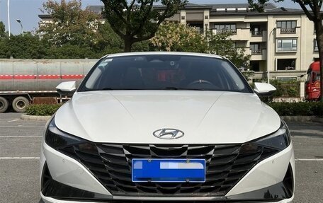 Hyundai Elantra, 2021 год, 2 290 000 рублей, 3 фотография