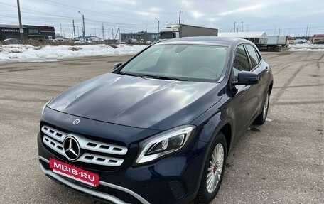 Mercedes-Benz GLA, 2018 год, 2 600 000 рублей, 2 фотография