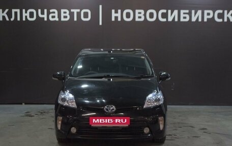 Toyota Prius, 2013 год, 1 199 999 рублей, 2 фотография