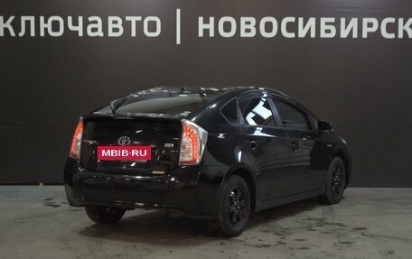 Toyota Prius, 2013 год, 1 199 999 рублей, 5 фотография