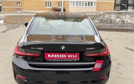 BMW 3 серия, 2019 год, 3 650 000 рублей, 9 фотография