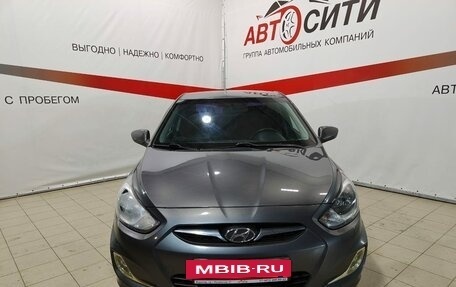 Hyundai Solaris II рестайлинг, 2012 год, 920 000 рублей, 2 фотография