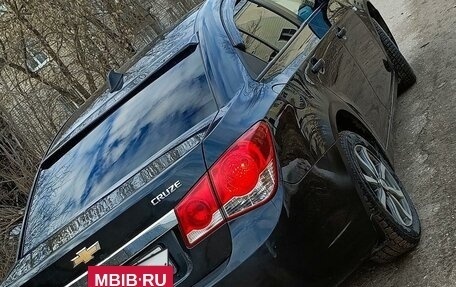 Chevrolet Cruze II, 2011 год, 650 000 рублей, 4 фотография