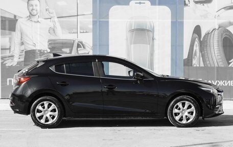 Mazda Axela, 2017 год, 1 829 000 рублей, 5 фотография