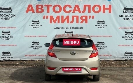Hyundai Solaris II рестайлинг, 2011 год, 770 000 рублей, 4 фотография
