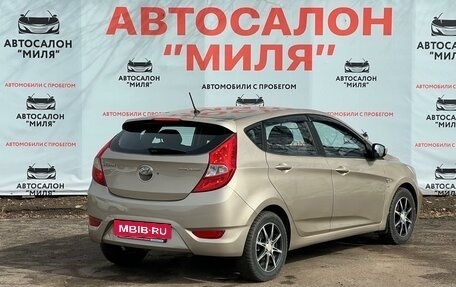 Hyundai Solaris II рестайлинг, 2011 год, 770 000 рублей, 5 фотография