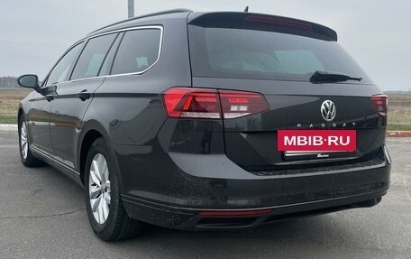 Volkswagen Passat B8 рестайлинг, 2019 год, 2 090 000 рублей, 5 фотография