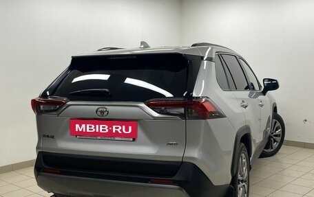 Toyota RAV4, 2020 год, 3 949 000 рублей, 4 фотография